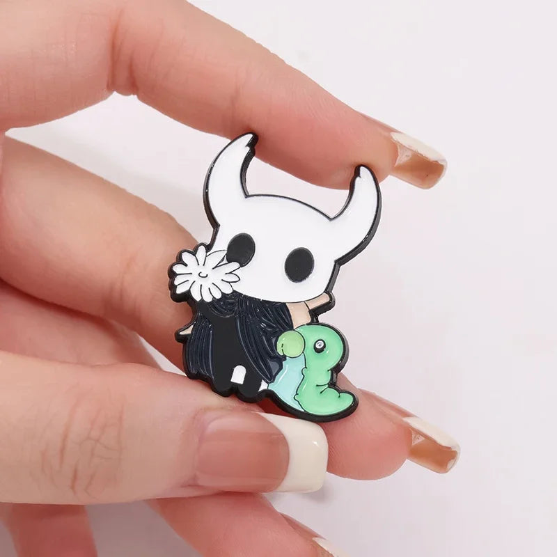 Anime Game Figure Brooch Hollow Knight Brooch Enamel Pins Cartoon Metal Badge Backpack Lapel Pin Jewelry Accessories Kids Gifts