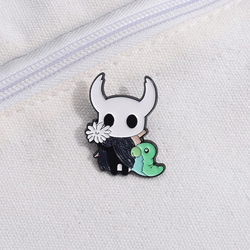 Anime Game Figure Brooch Hollow Knight Brooch Enamel Pins Cartoon Metal Badge Backpack Lapel Pin Jewelry Accessories Kids Gifts